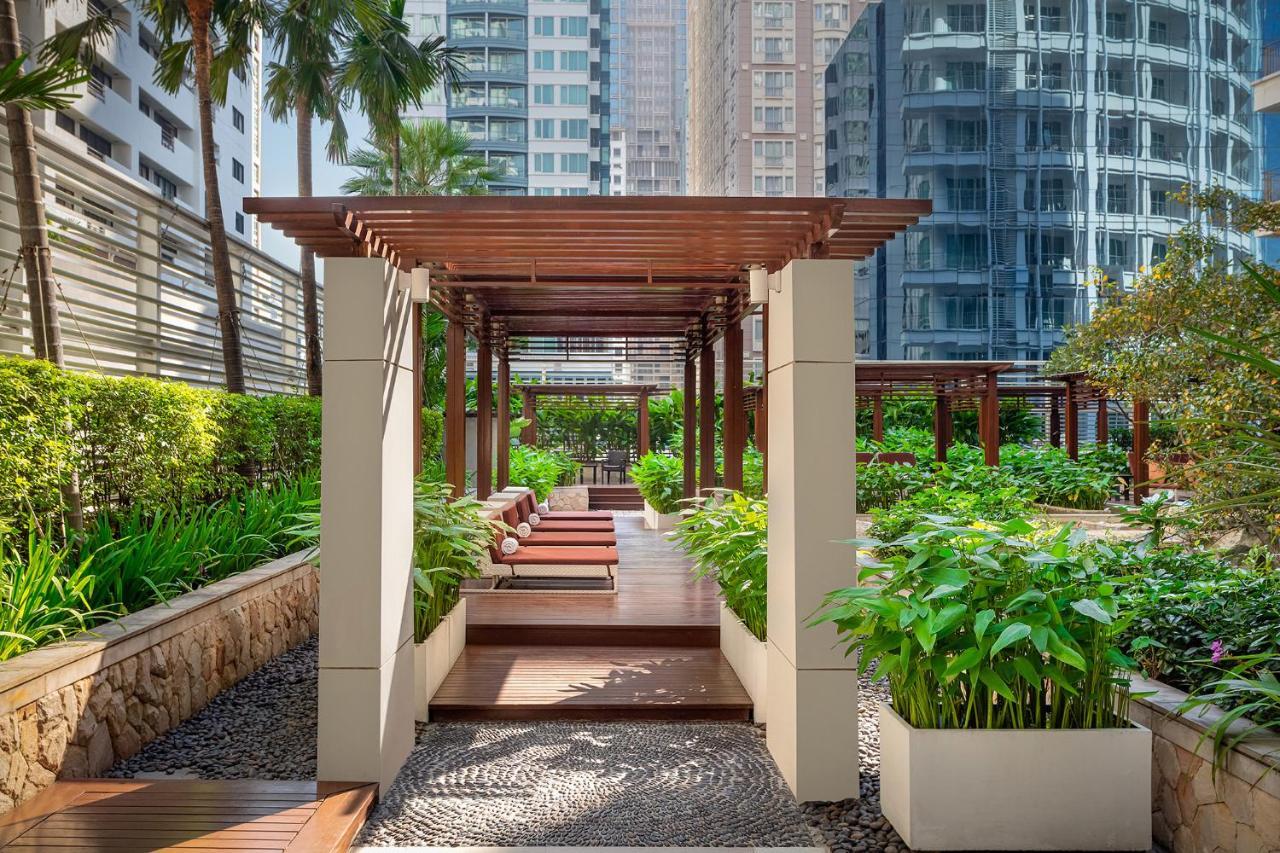 Dusit Suites Hotel Ratchadamri, Bangkok Eksteriør billede The Pergola